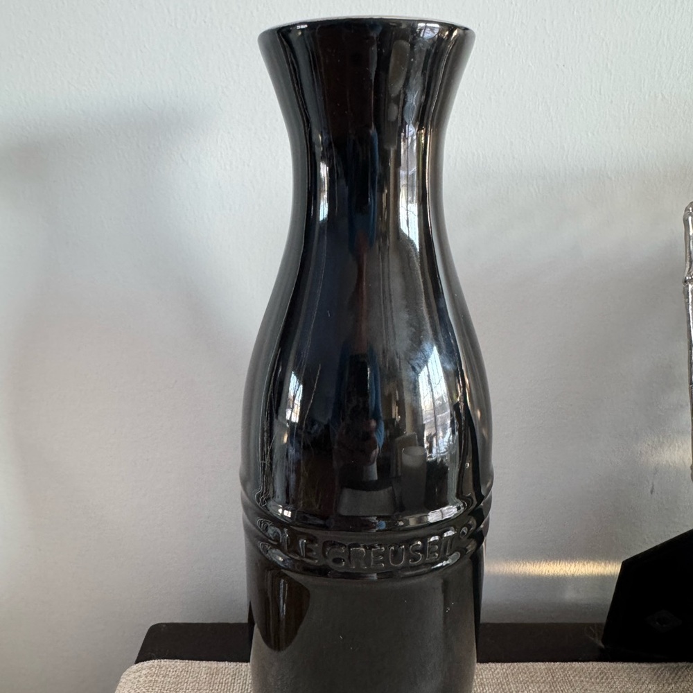 Le Creuset Water Carafe 750ML - Black